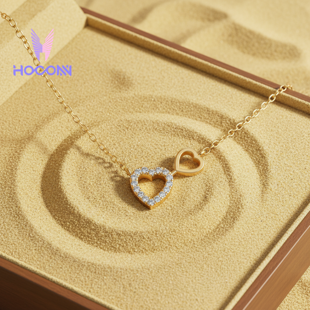 Luxury Diamond Look Heart Silver Pendant With Chain