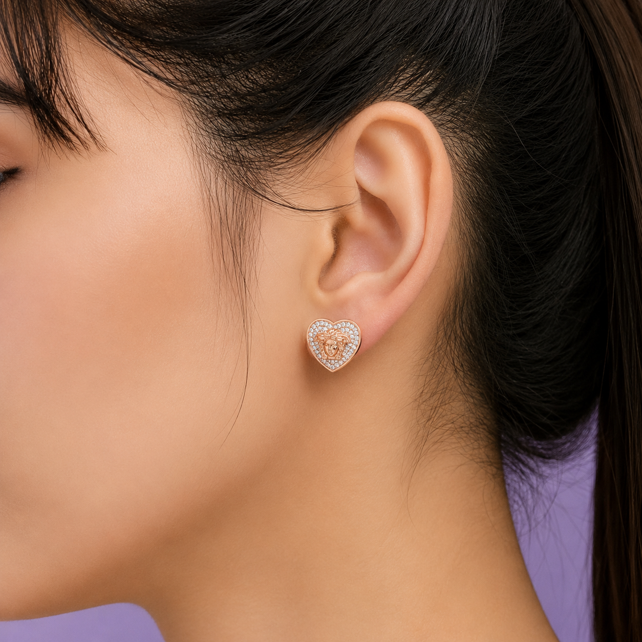 Medusa Heart 925 Silver Stud Earrings