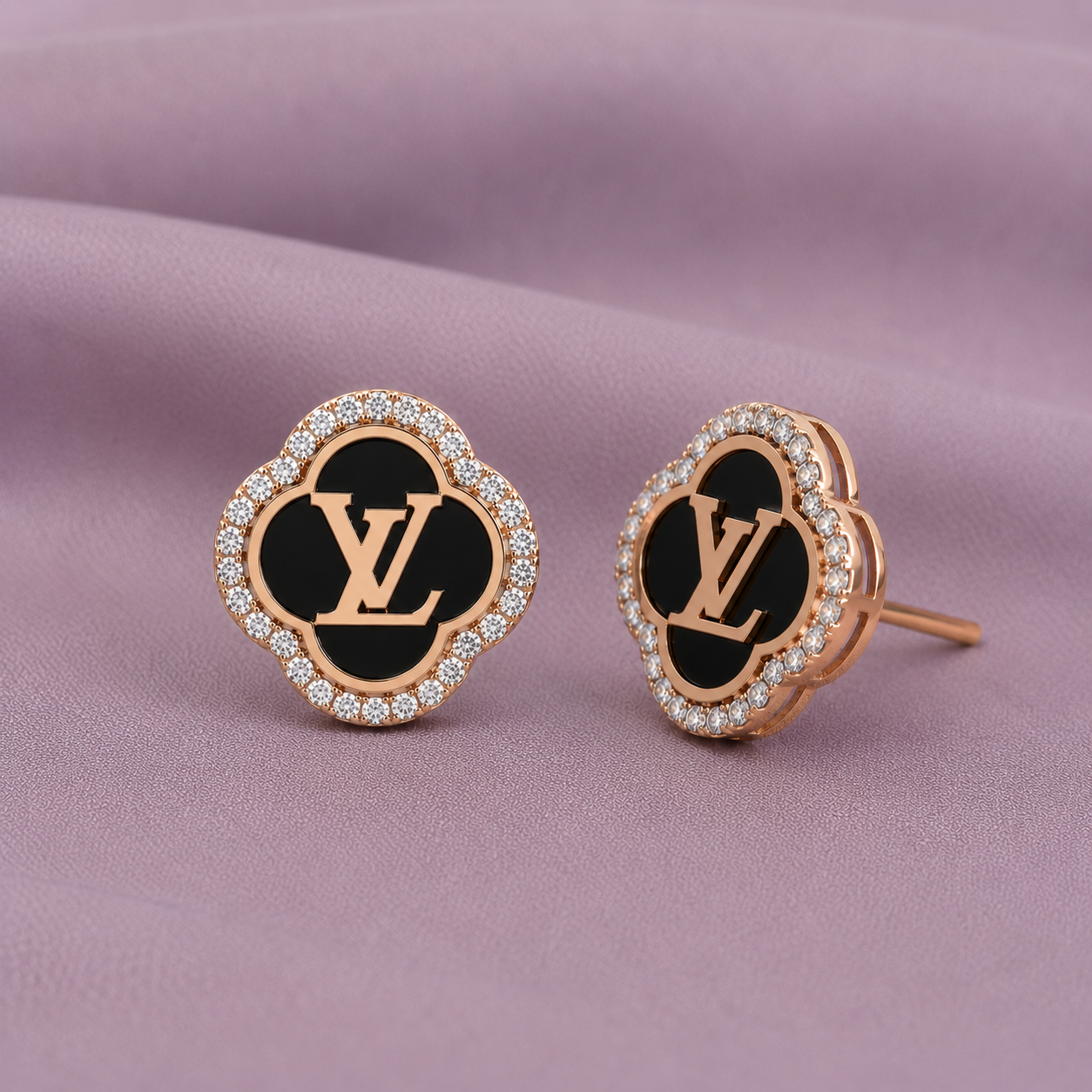 Four Leaf Clover LV Diamond 925 Silver Studs