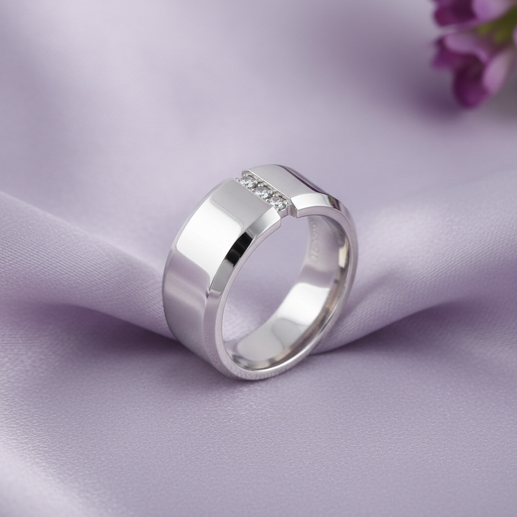 Men's white gold ring flat lay