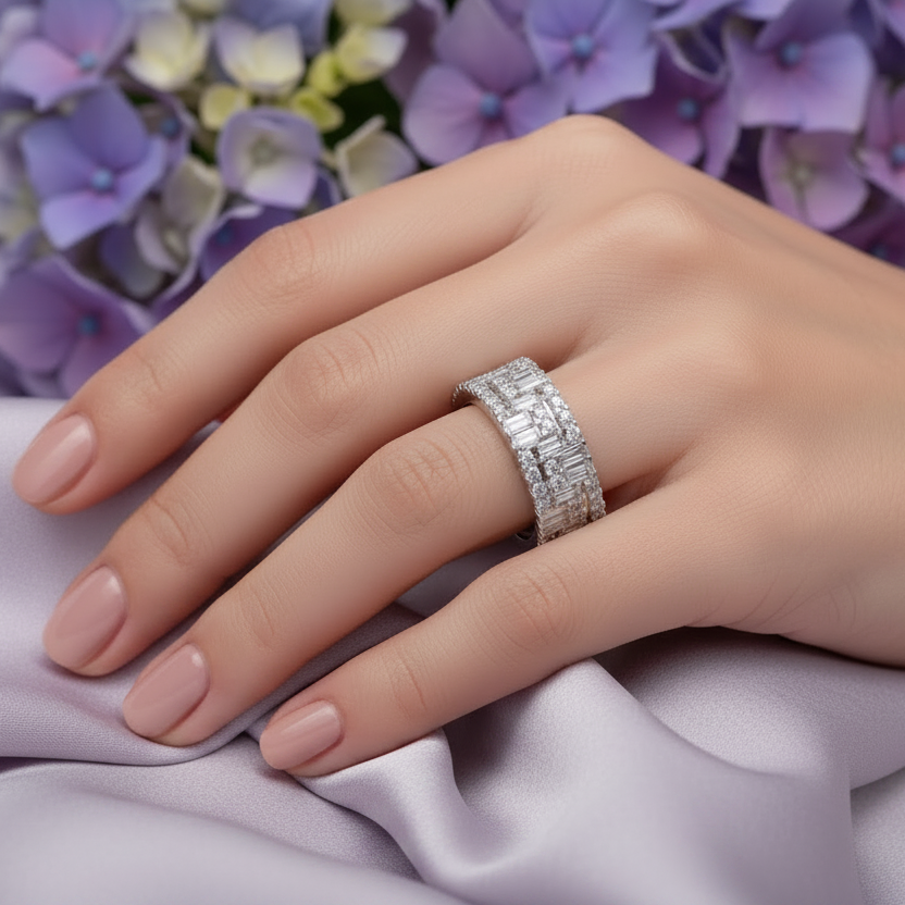 Model hand with smaller ring