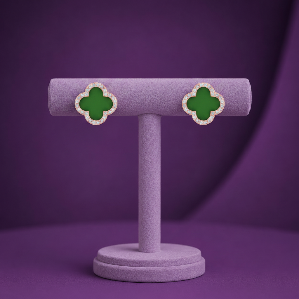 PDE1347C Clover Studs Purple BG